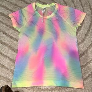 Lululemon Swiftly psychedelic top size 4